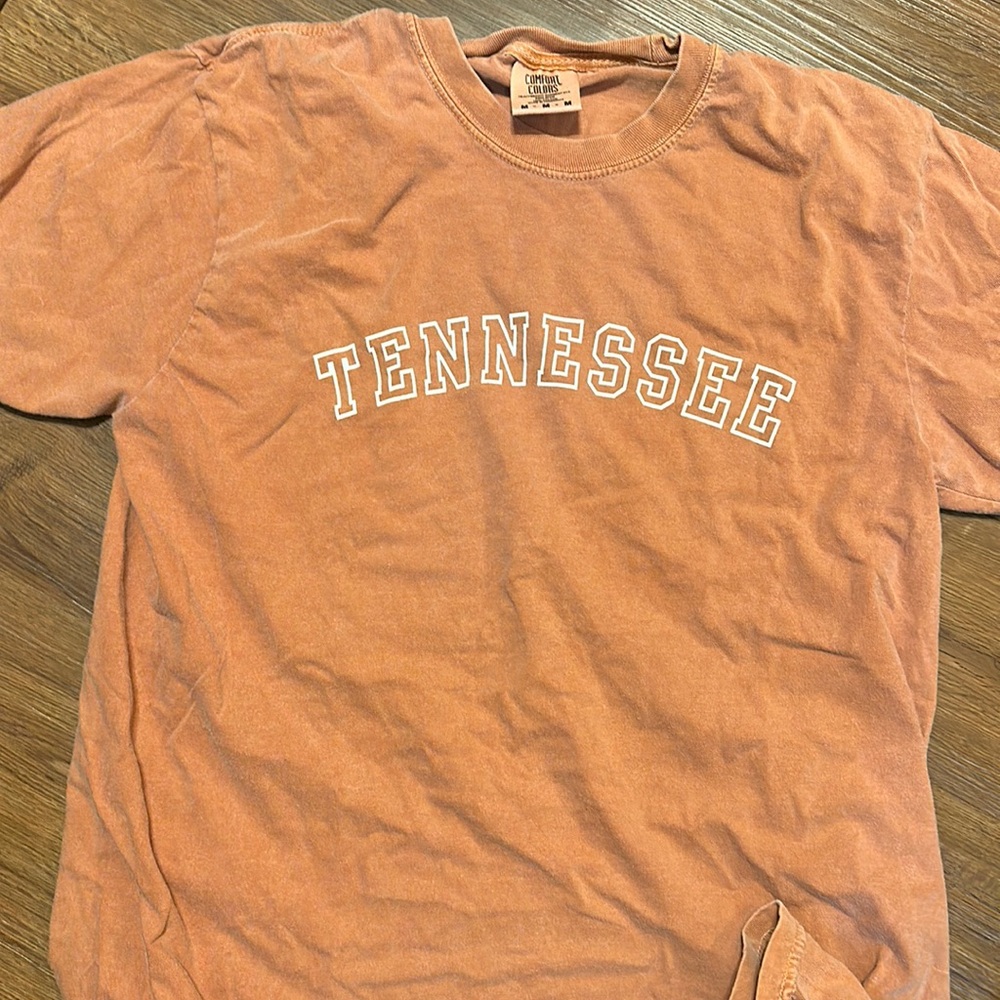 Tennessee top